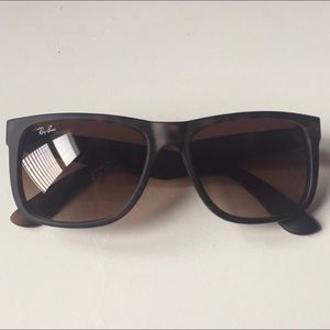 Ray-Ban Justin Classic Sunglasses